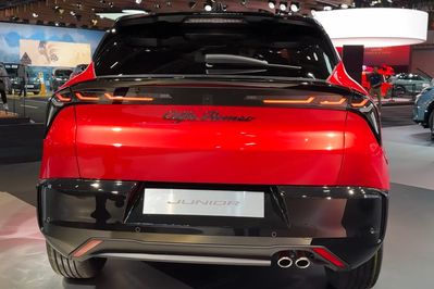 Alfa Romeo Junior 1.2 Ibrida Ti