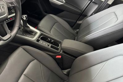 Audi Q3 35 TFSI mHEV S tronic