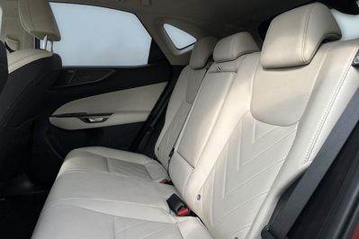 Lexus NX 450h+ AWD