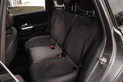 Mercedes B Klasa 250 e PHEV AMG Line 8G-DCT