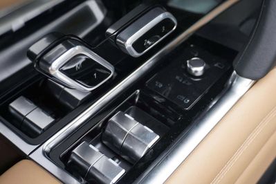 Land Rover Range Rover V8 P530 Autobiography