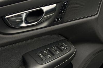 Volvo S60 B5 B R-Design