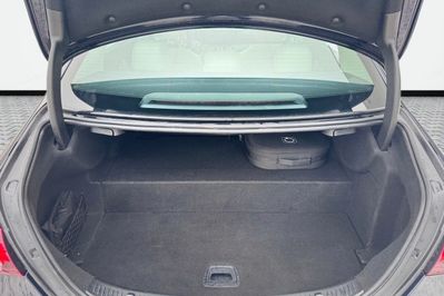 Mercedes Klasa E 300 de Exclusive