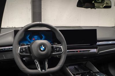 BMW Seria 5 Touring 520d xDrive M Sport