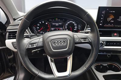 Audi A4 40 TFSI mHEV Quattro S tronic