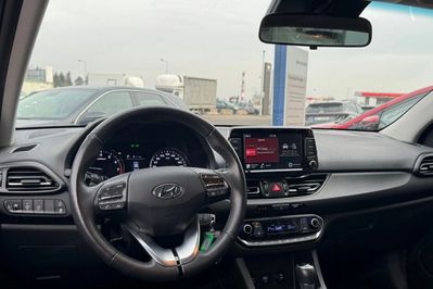 Hyundai i30 1.0 t-Gdi Smart Dct