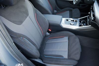 BMW Seria 3 Touring 320d xDrive M Sport