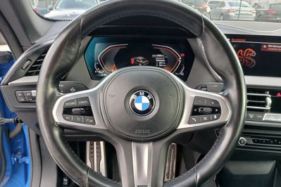 BMW Seria 2 220i M Sport aut
