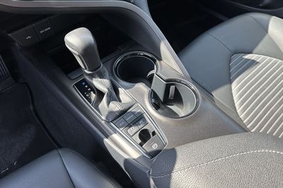 Toyota Camry Prestige 2.5 Hybrid
