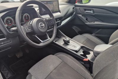 Nissan Qashqai 1.3 DIG-T N-Connecta Xtronic