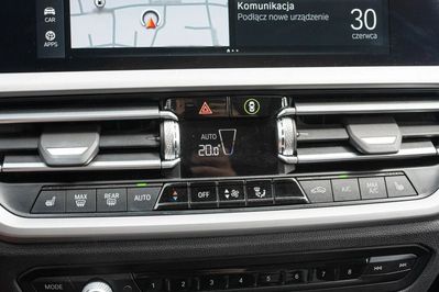 BMW Seria 3 Touring 318i