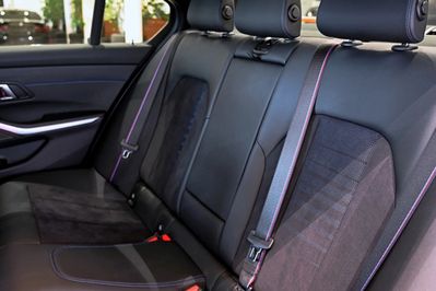 BMW Seria 3 330i xDrive M Sport