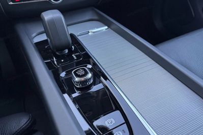 Volvo XC60 B4 B Plus Bright