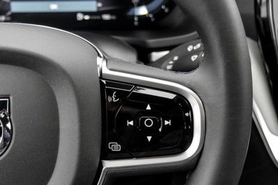Volvo V60 B4 Ultra Dark