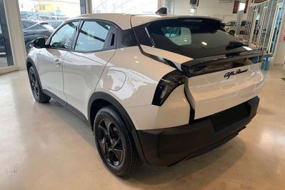 Alfa Romeo Junior Ibrida