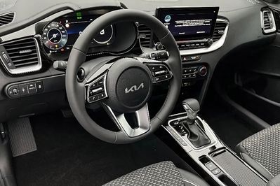 Kia XCeed 1.6 T-GDI Tribute DCT