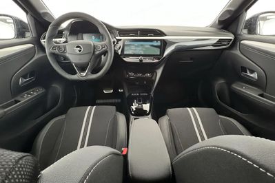 Opel Corsa 1.2 GS S&S aut