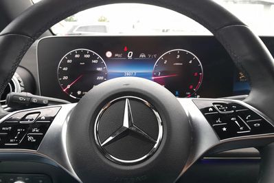 Mercedes V Klasa 300 d 4-Matic 9G-Tronic Avantgarde (długi)