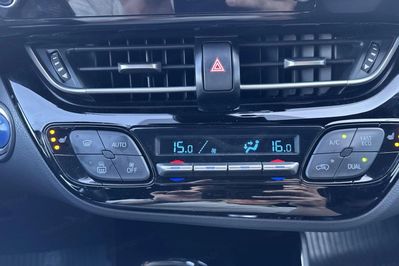 Toyota C-HR 1.8 Hybrid Selection