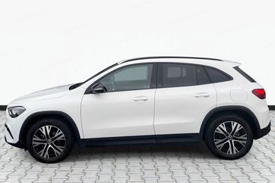 Mercedes GLA 200 Progressive 7G-DCT