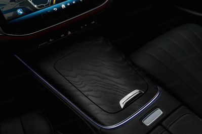 Mercedes E Klasa 300 de  4-Matic AMG
