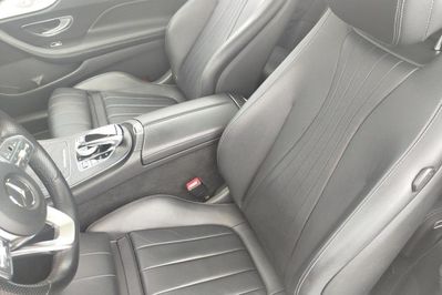 Mercedes Klasa E Coupe 220 d 4MATIC AMG Line