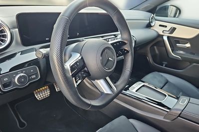 Mercedes CLA 200 AMG Line