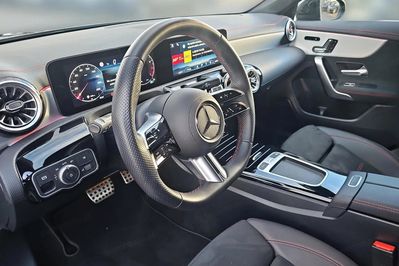 Mercedes CLA 220 4MATIC AMG Line