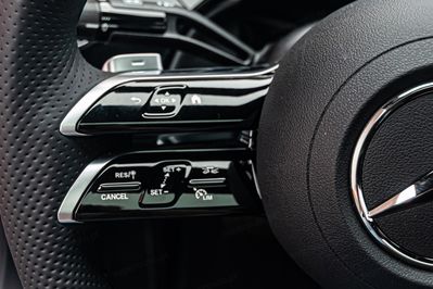 Mercedes Klasa E 220 d 4-Matic AMG