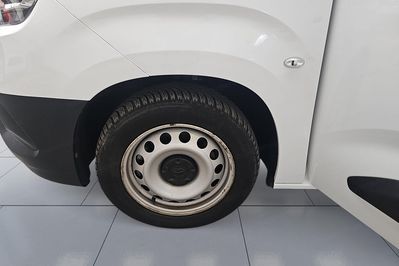 Toyota ProAce L2H1 Zabudowa Brygadowa