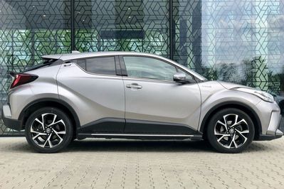 Toyota C-HR Hybrid Style
