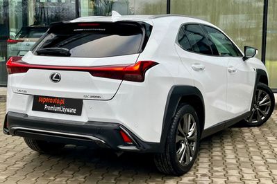 Lexus UX 250h F Sport Design 2WD