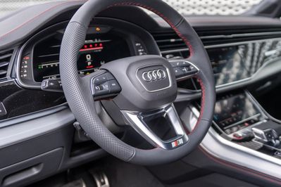 Audi Q7 SQ7 TFSI quattro