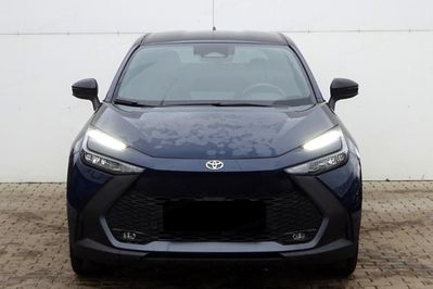 Toyota C-HR Style 2.0 Hybrid Dynamic Force Plug-in