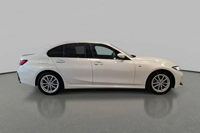 BMW Seria 3 320d xDrive mHEV M Sport aut