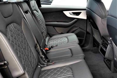 Audi Q7 60 TFSI e quattro S Line .