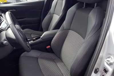 Toyota C-HR 1.8 Hybrid Style