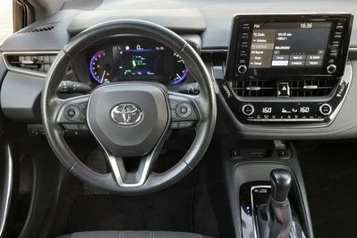 Toyota Corolla 1.8 Hybrid GR Sport