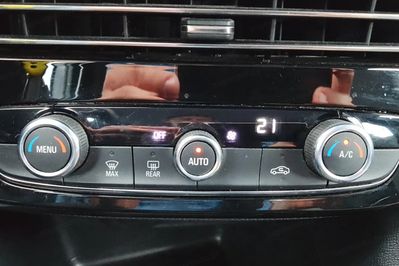 Opel Mokka 1.2 T Elegance S&S