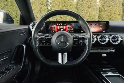 Mercedes CLA 200 mHEV AMG Line 7G-DCT