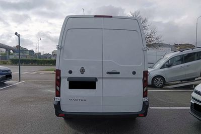 Renault Master Extra L3H2