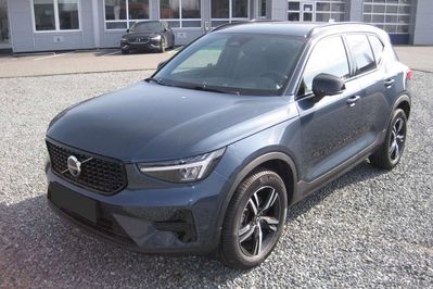 Volvo XC40 B3 Plus Dark