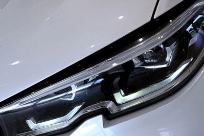 BMW Seria 3 320d xDrive Sport Line sport-aut