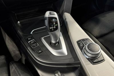 BMW Seria 3 Touring 320d xDrive