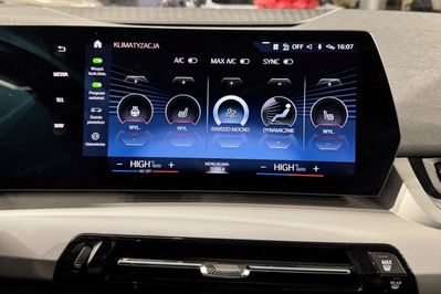 BMW Seria 2 Active Tourer 218i