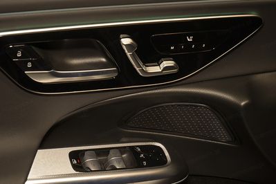 Mercedes Klasa E 220 d  4-Matic AMG