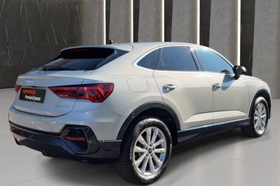 Audi Q3 35 TFSI mHEV S tronic