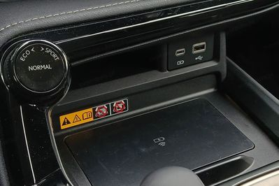 Lexus NX 450h+ Prestige AWD