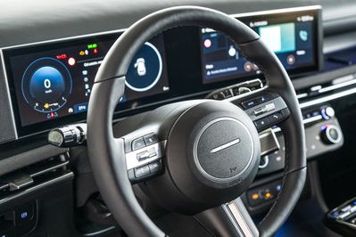 Hyundai Tucson 1.6 T-GDi HEV Executive 2WD aut