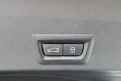 BMW XM PHEV sport-aut